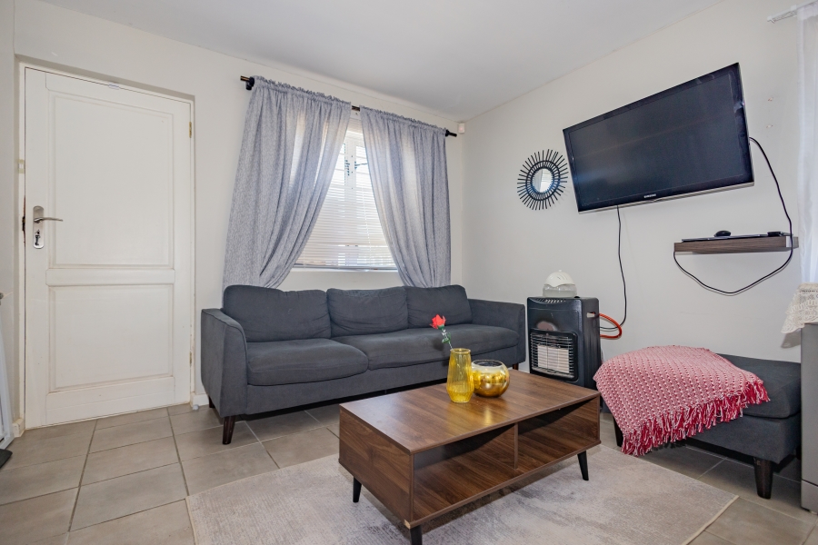 2 Bedroom Property for Sale in Rivergate Western Cape
